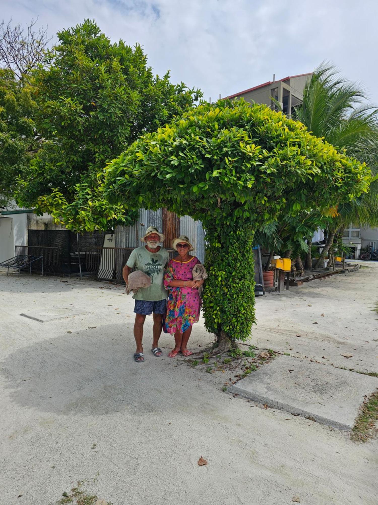 Nirili Villa Dhiffushi Ngoại thất bức ảnh